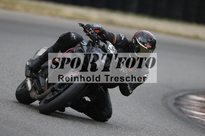 /32 07.07.2025 Plüss Moto Sport ADR/Freies Fahren/36